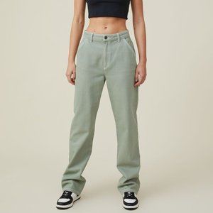 COTTON ON Carpenter Jean in Soft Green